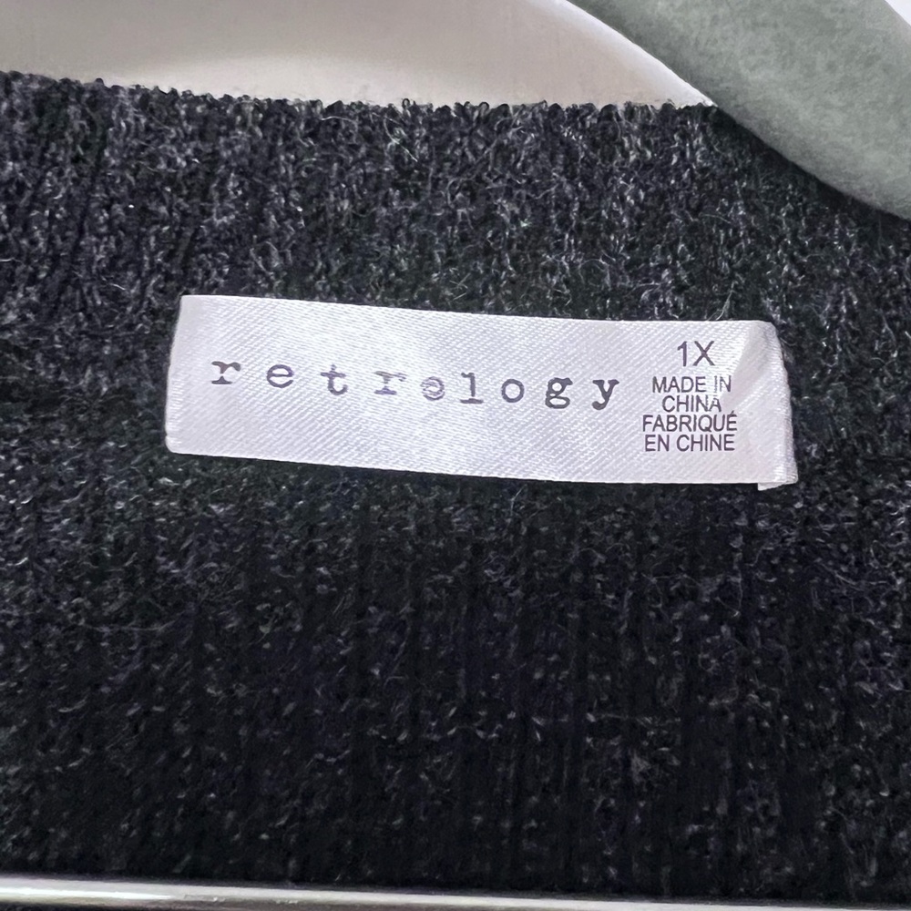 NEW Retrology Black Combo Sweater 1X - Picture 3 of 6